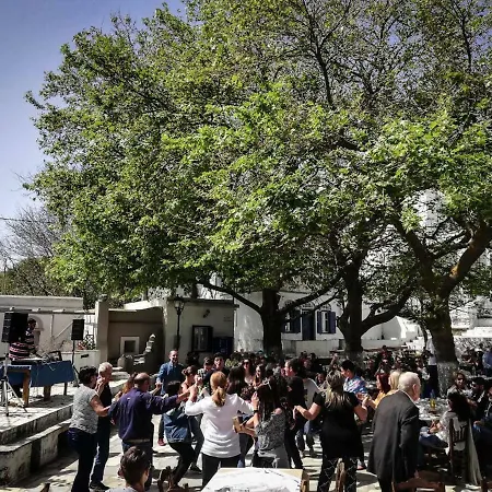 アパート Charming 2br Hilltop Serenity Suite, Lively Greek Village Triandáros